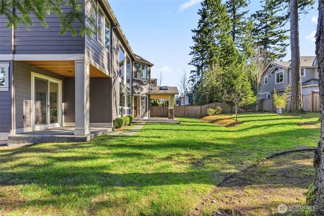 14003 NE 6th Place, Bellevue, WA 98007