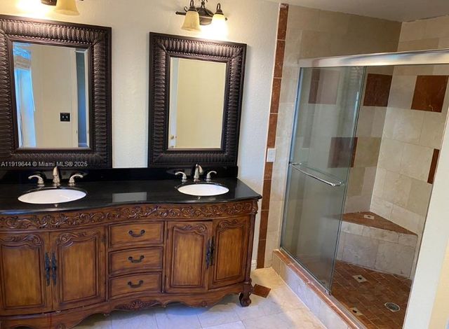 10931 Jewel Box Ln, Tamarac, FL 33321