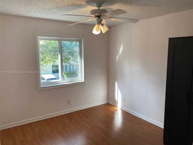 10931 Jewel Box Ln, Tamarac, FL 33321