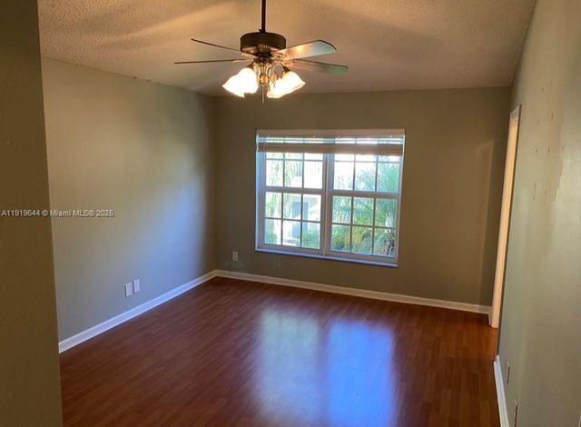 10931 Jewel Box Ln, Tamarac, FL 33321