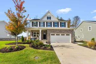 581 Pisa Loop, Delaware, OH 43015