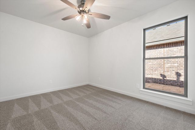 2414 Aberdeen Avenue, Wolfforth, TX 79382