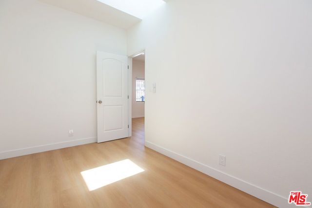 1443 N Mariposa Avenue, Los Angeles, CA 90027