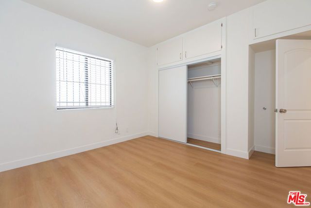 1443 N Mariposa Avenue, Los Angeles, CA 90027