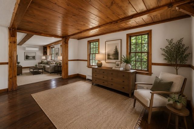 17 Stafford St, Plymouth, MA 02360