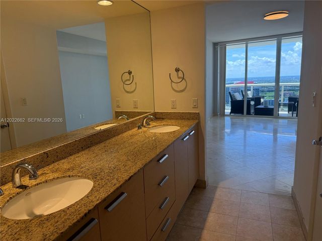 1850 S OCEAN DR 4009, Hallandale Beach, FL 33009