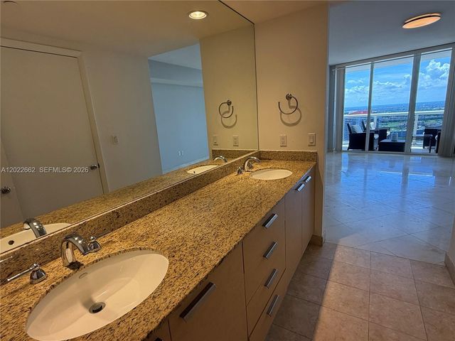 1850 S OCEAN DR 4009, Hallandale Beach, FL 33009