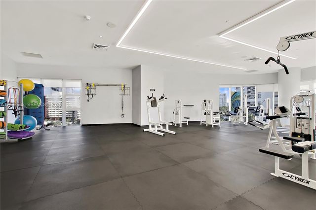 1850 S OCEAN DR 4009, Hallandale Beach, FL 33009