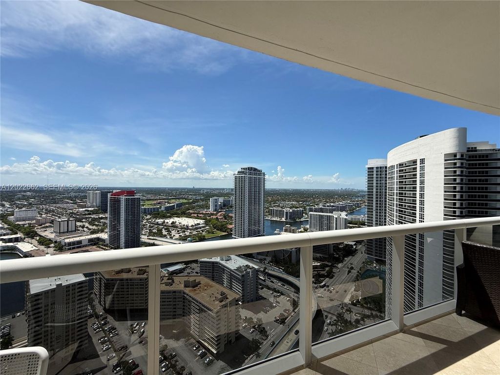 1850 S OCEAN DR 4009, Hallandale Beach, FL 33009