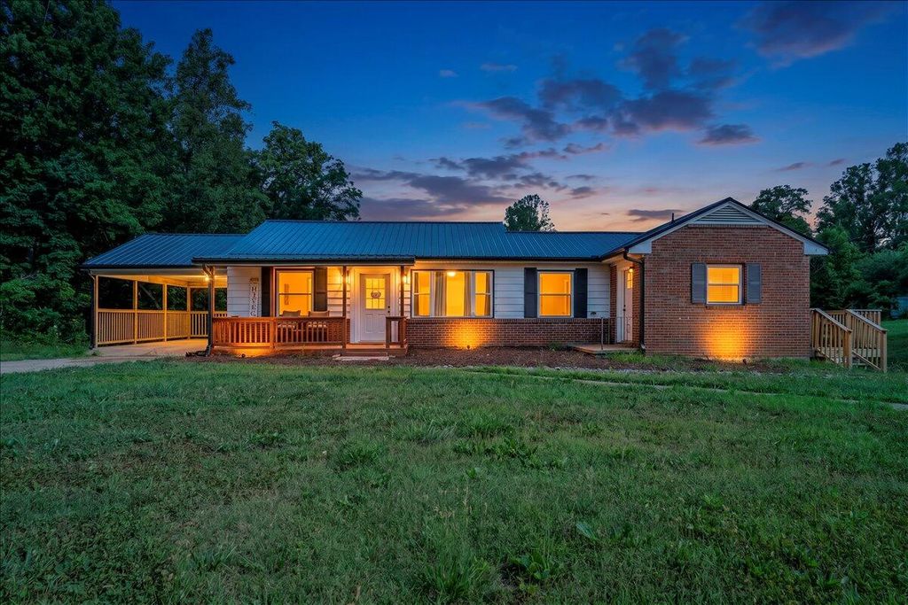 4407 Figsboro RD, Martinsville, VA 24112