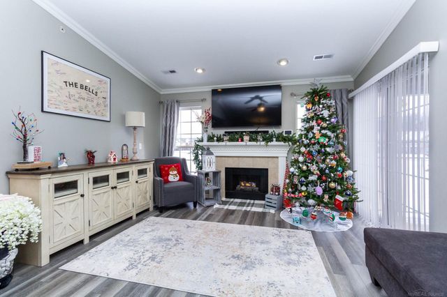 52196 Naugatuck Drive, Macomb Twp, MI 48042