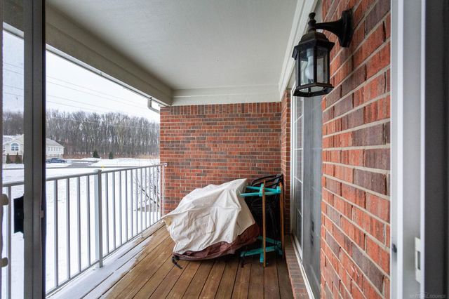 52196 Naugatuck Drive, Macomb Twp, MI 48042