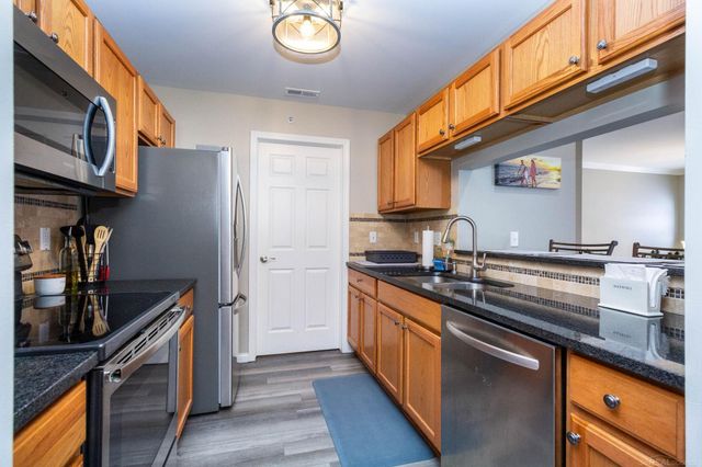 52196 Naugatuck Drive, Macomb Twp, MI 48042