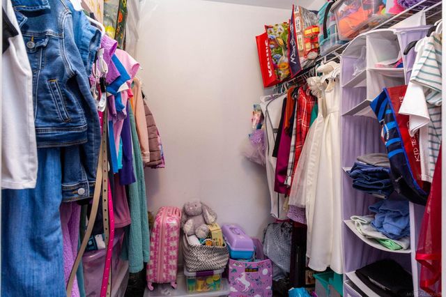 52196 Naugatuck Drive, Macomb Twp, MI 48042