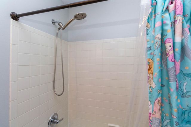 52196 Naugatuck Drive, Macomb Twp, MI 48042