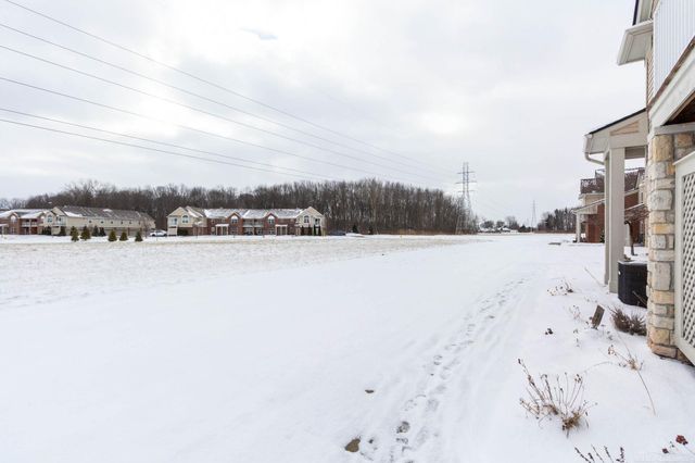 52196 Naugatuck Drive, Macomb Twp, MI 48042