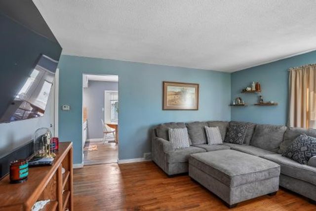 4121 SE 10th Street, Des Moines, IA 50315