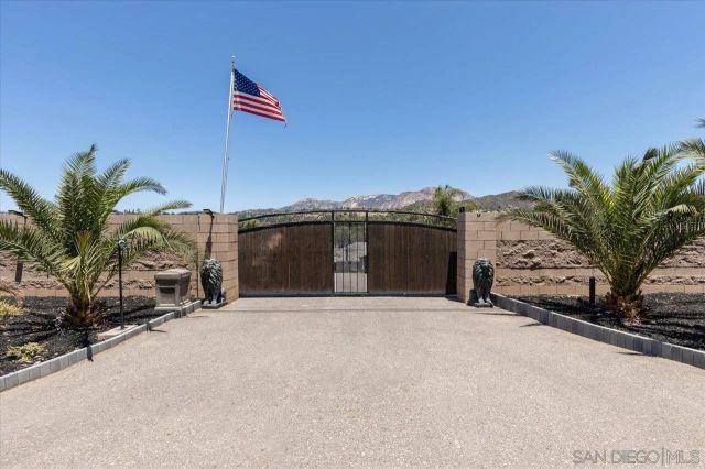 15786 Olde Highway 80, El Cajon, CA 92021