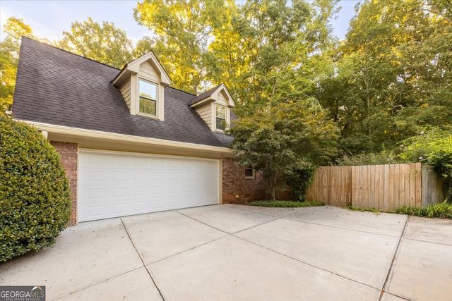 6088 Mill Stone Run, Tucker, GA 30087