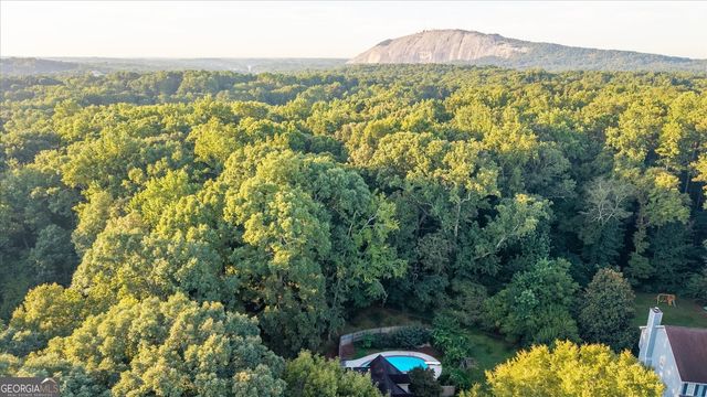 6088 Mill Stone Run, Tucker, GA 30087