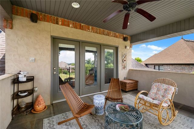 7003 W Balmoral Drive, Rogers, AR 72758