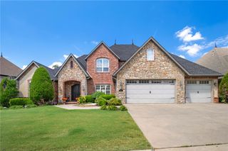 7003 W Balmoral Drive, Rogers, AR 72758