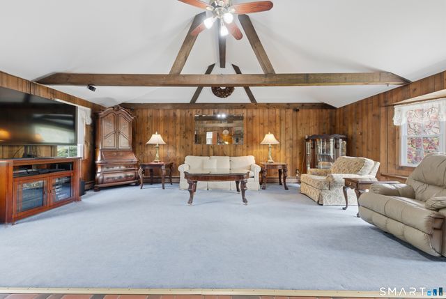 18 Doe Place, Shelton, CT 06484