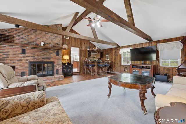 18 Doe Place, Shelton, CT 06484