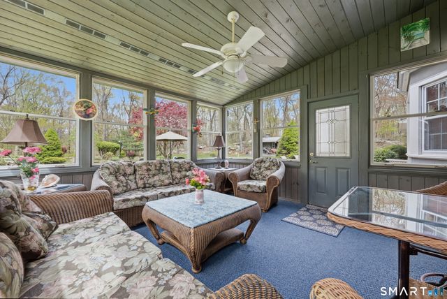 18 Doe Place, Shelton, CT 06484