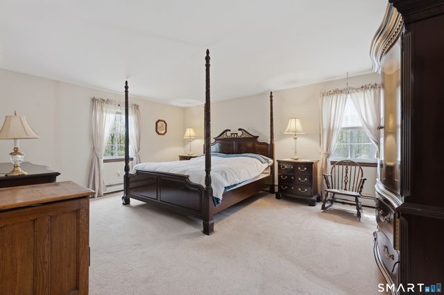 18 Doe Place, Shelton, CT 06484