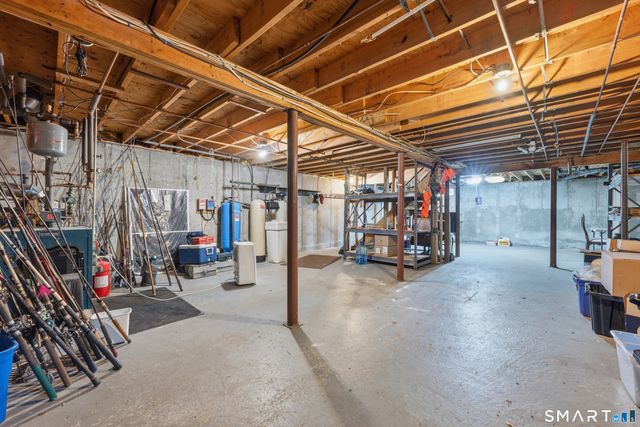 18 Doe Place, Shelton, CT 06484