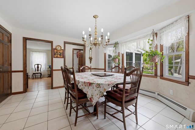 18 Doe Place, Shelton, CT 06484
