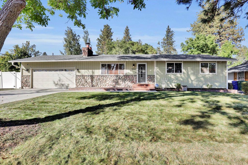 13503 E 27TH Ave, Spokane Valley, WA 99216