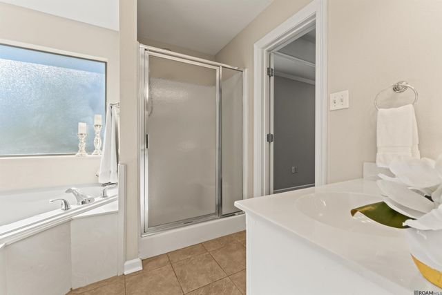 9038 Sarah St, Denham Springs, LA 70706