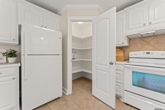 9038 Sarah St, Denham Springs, LA 70706