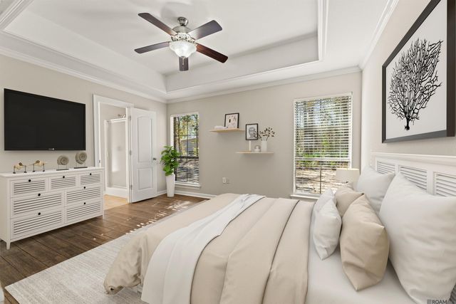 9038 Sarah St, Denham Springs, LA 70706