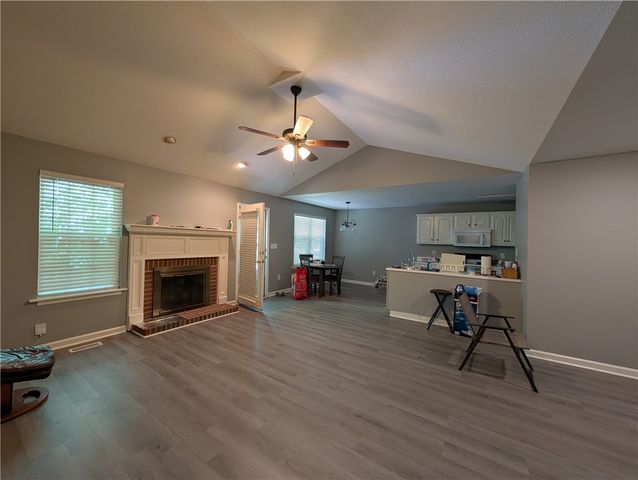 124 Woodbridge Court, Anderson, SC 29621