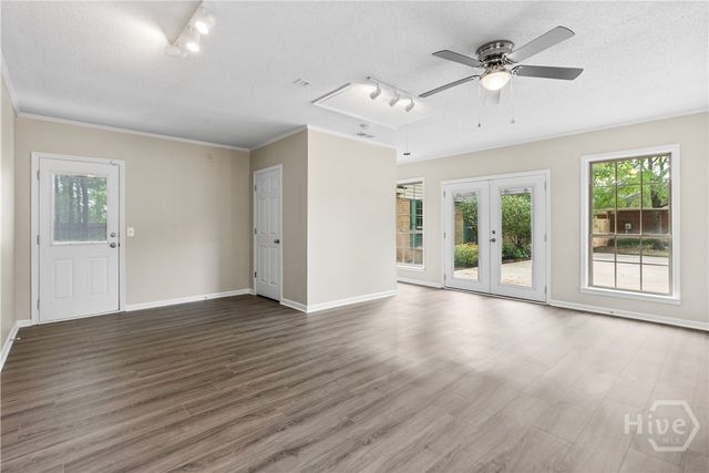 114 Bradford Drive, Bloomingdale, GA 31302