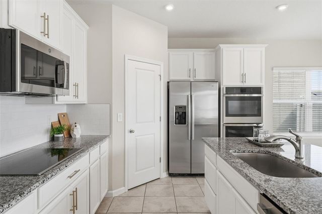895 SYDNEY STREET, Davenport, FL 33837