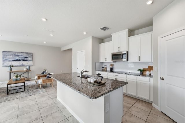 895 SYDNEY STREET, Davenport, FL 33837