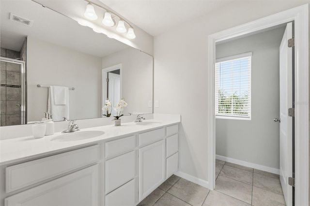 895 SYDNEY STREET, Davenport, FL 33837