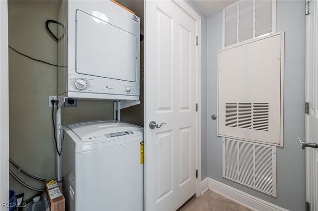 2825 Palm Beach BLVD 615, Fort Myers, FL 33916