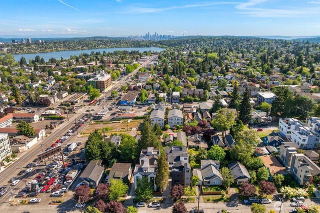 933 N 87th Street, Seattle, WA 98103