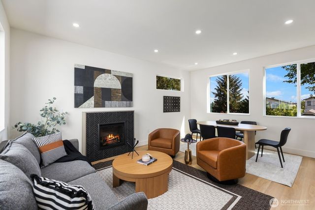 933 N 87th Street, Seattle, WA 98103