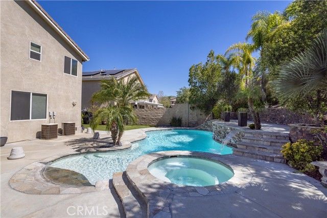 18322 Owl Court, Canyon Country (santa Clarita), CA 91387