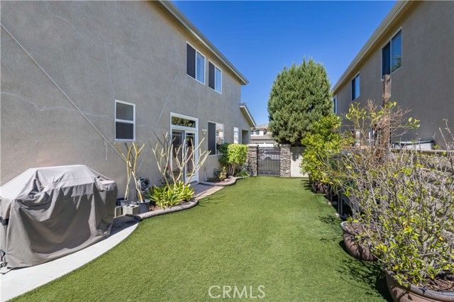 18322 Owl Court, Canyon Country (santa Clarita), CA 91387