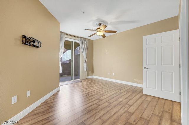 3975 North Hualapai Way 227, Las Vegas, NV 89129