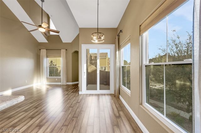 3975 North Hualapai Way 227, Las Vegas, NV 89129