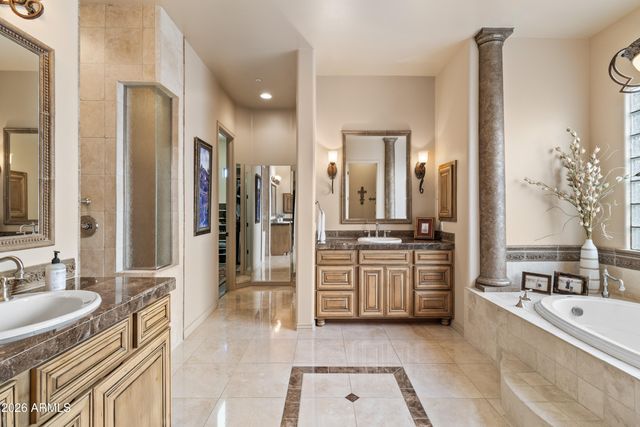 18009 W MONTEBELLO Avenue, Litchfield Park, AZ 85340