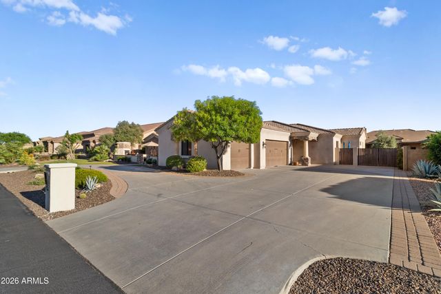 18009 W MONTEBELLO Avenue, Litchfield Park, AZ 85340